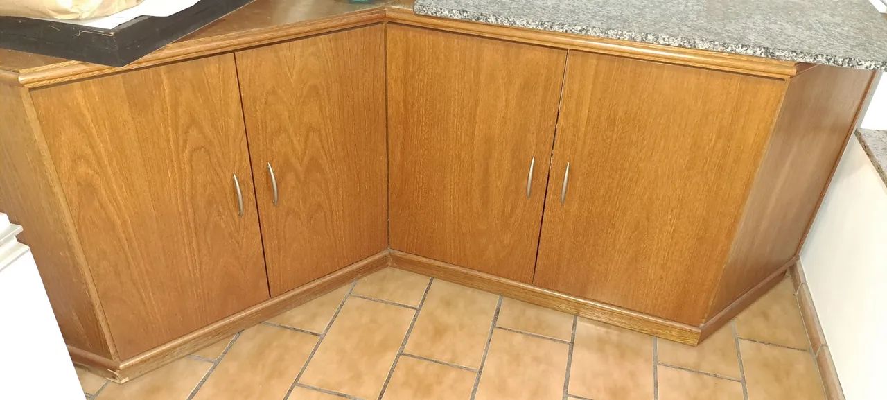 Escrivaninha em Madeira Ipê