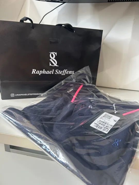 Polo Masculina Azul - Nova! Raphael Steffens - Foto 2