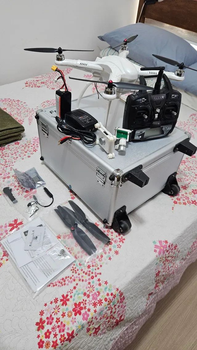 Vendo Drone Free X Original contendo todos os componentes originais. - Foto 3