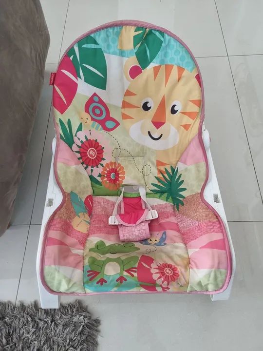 Cadeira vibratória fisher price 