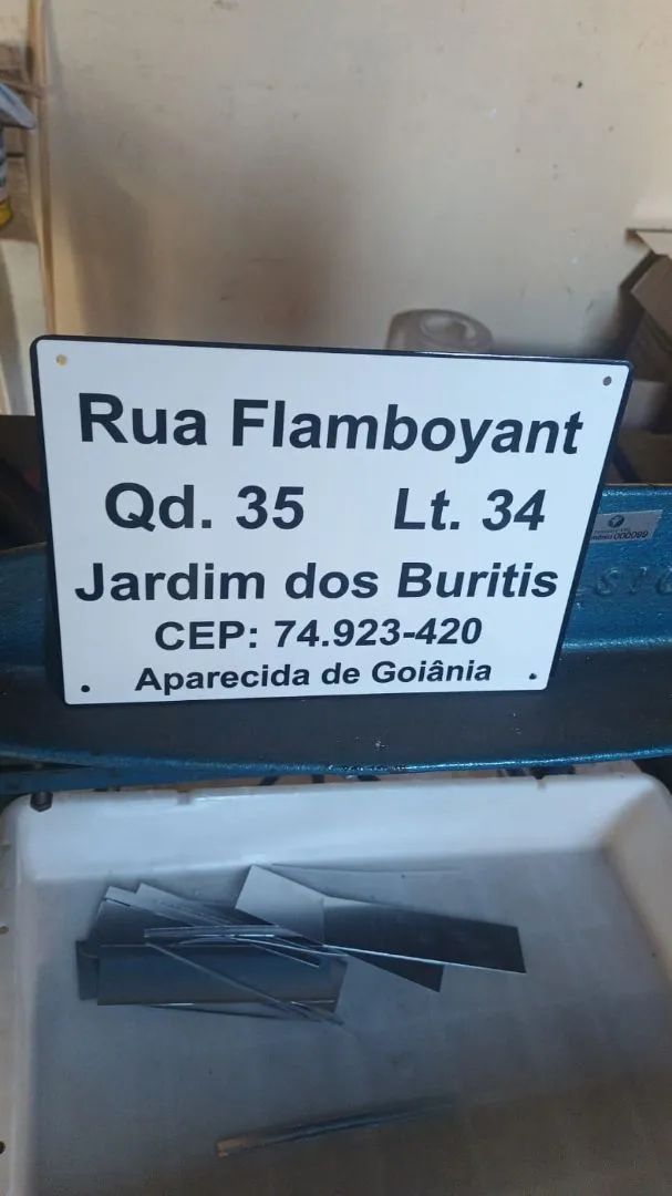 Placa de endereço pronta em 1 hrs