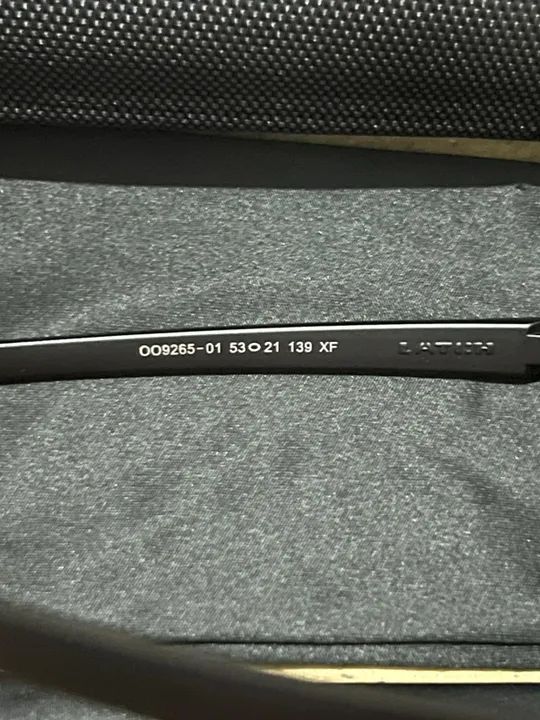 Óculos de Sol Oakley Latch Matte Black/Lente Black - Foto 3