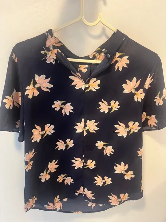 Blusa Floral Manga Curta - Azul - Foto 2