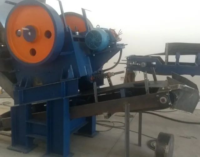 Britador de mandíbulas 6030 - Foto 2