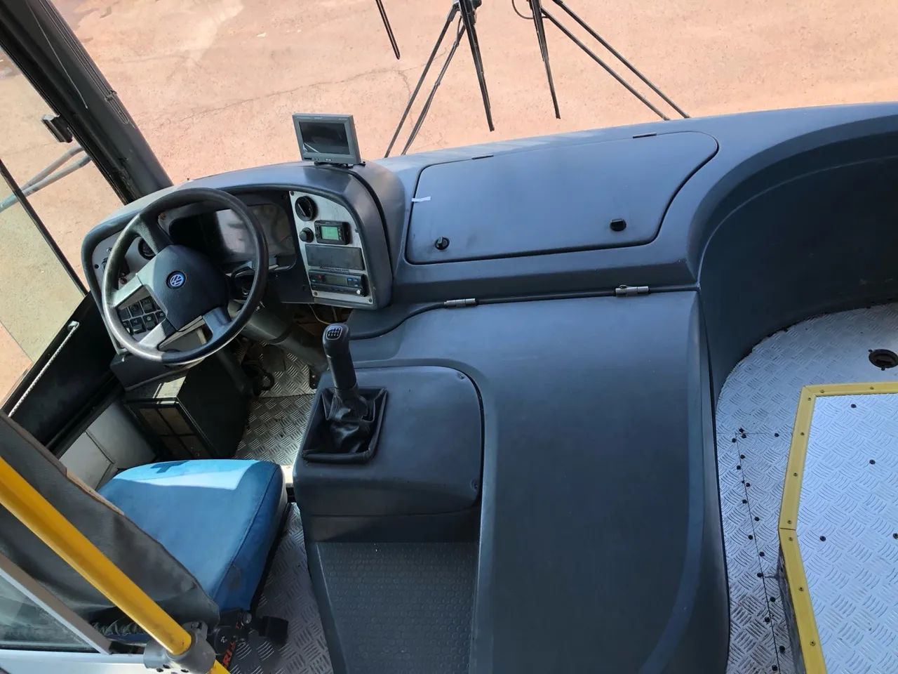 Ônibus escolar Marcopolo senior Midi ano 2014/2014 motor man 15-190 com 48L em cascavel,PR - Foto 14