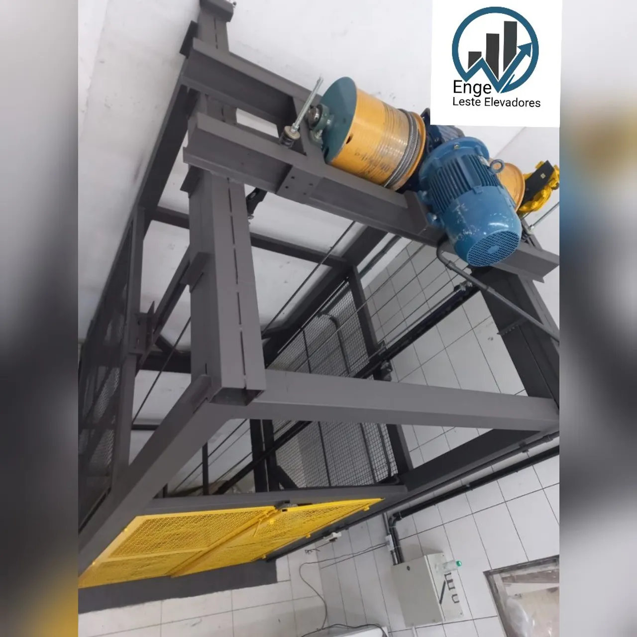 Elevadores de Carga