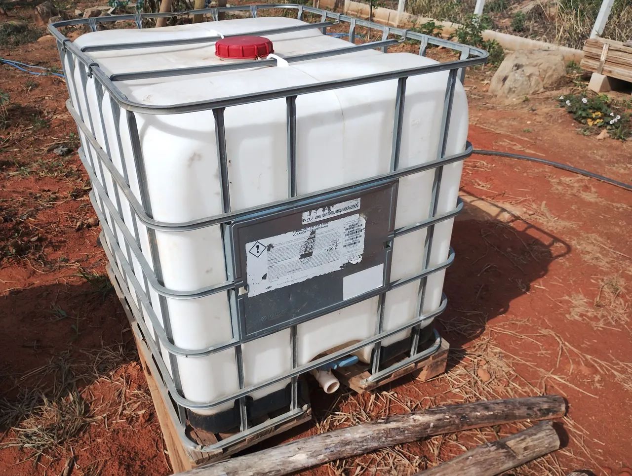 Tanque engradado de 1000 Litros para água ou quimicos - Foto 2