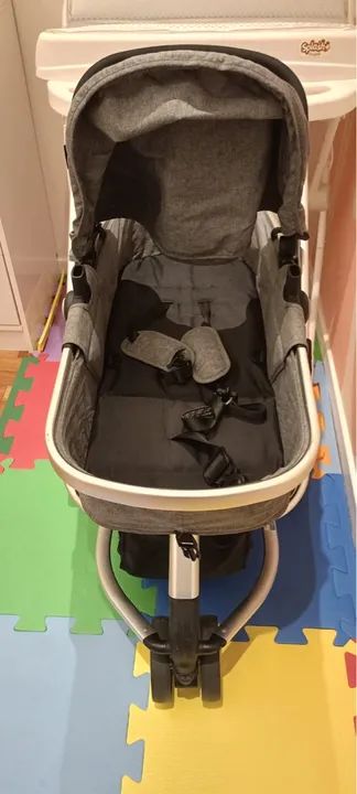 Carrinho de Bebê  Safety  completo com Bebe conforto - Cinza - semi novo - Foto 2