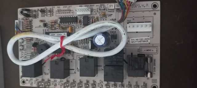Placa eletronica evaporador  piso teto carrier 60k - Foto 4