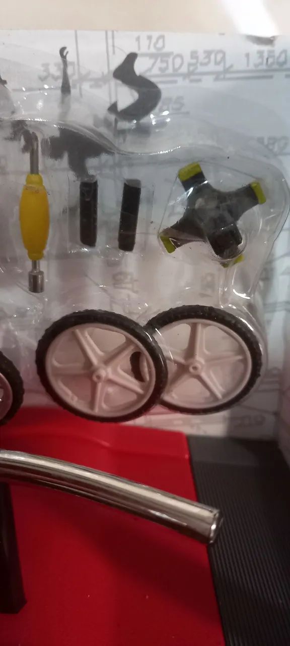 Miniatura Skatepark Die-Cast - Colecionador - Foto 4