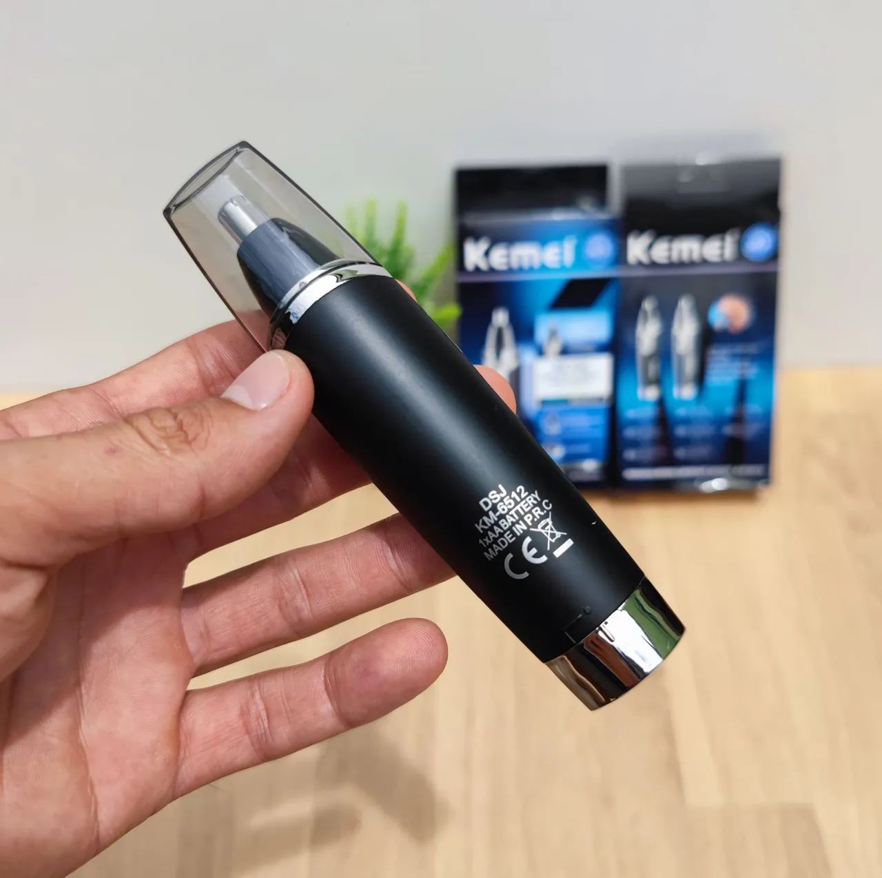 Removedor Aparador de Pelos Nariz Orelha Cortador Kemei - Foto 5