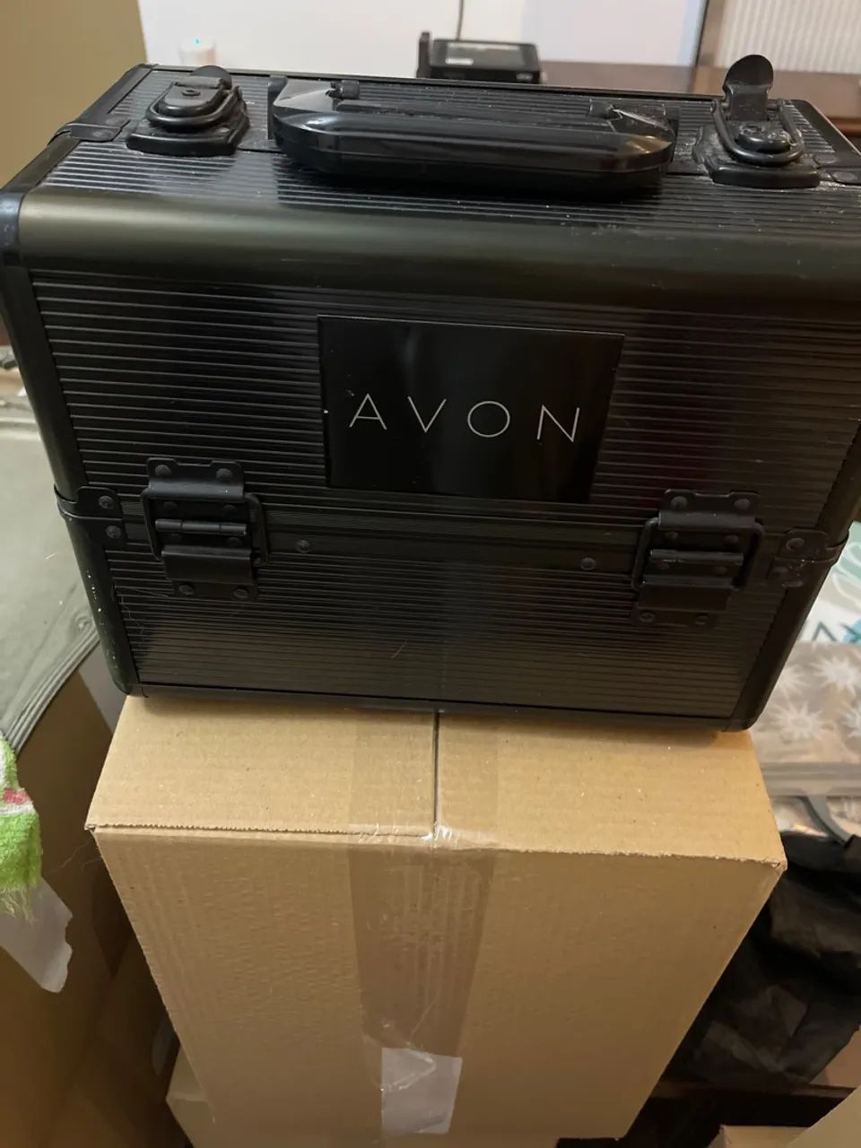 Maleta de Maquiagem Avon