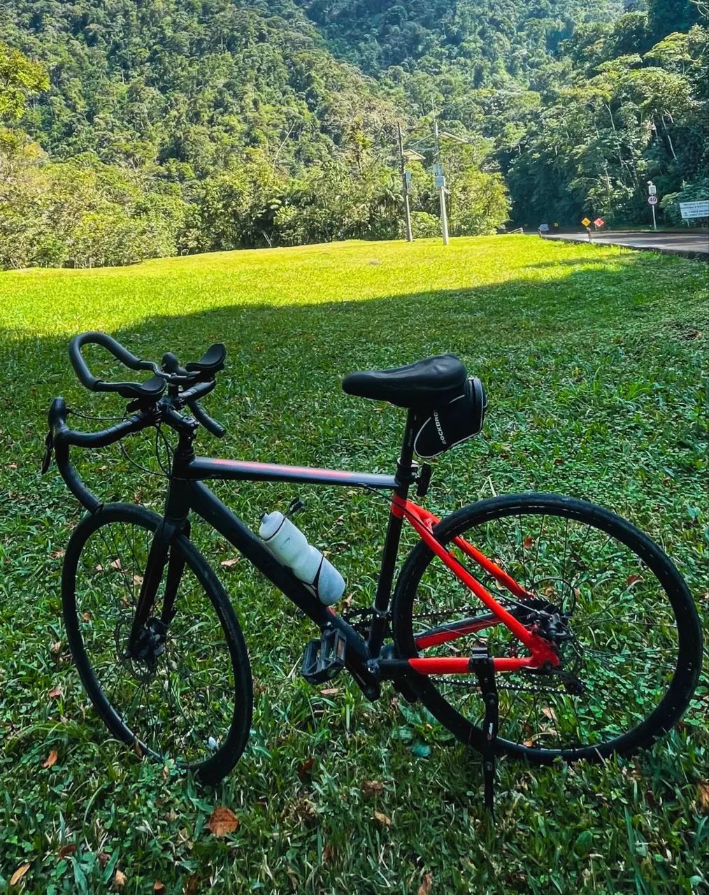 Bicicleta Speed Redstone Python 700x520 16v Disc Preto-vermelho 52 ...