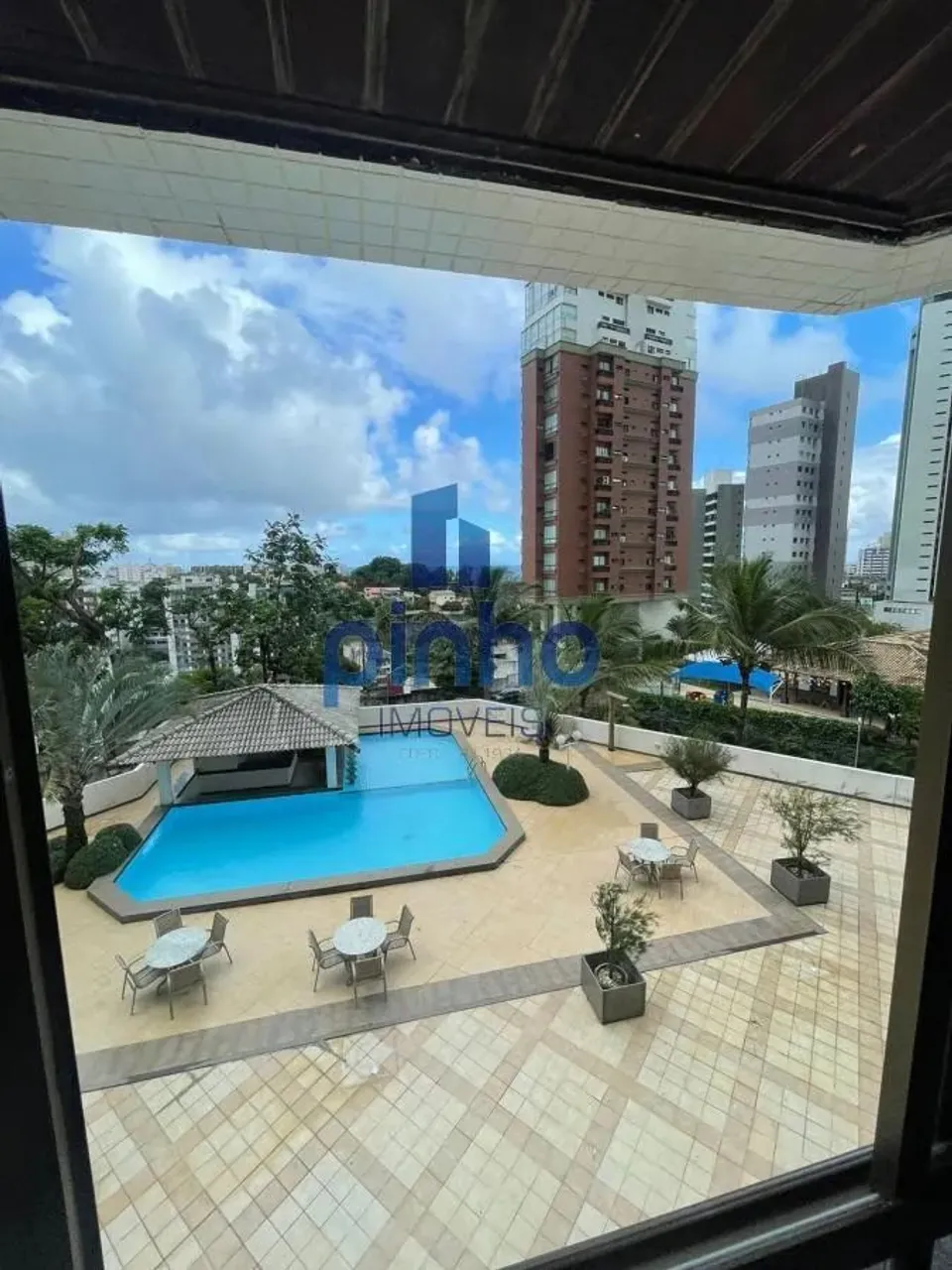 Apartamento para Venda em Salvador, Horto Florestal, 6 dormitórios, 4 suítes, 1 banheiro,