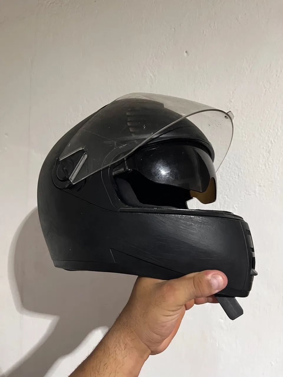 2 Capacetes Preto Peels e Pro tork - Foto 3
