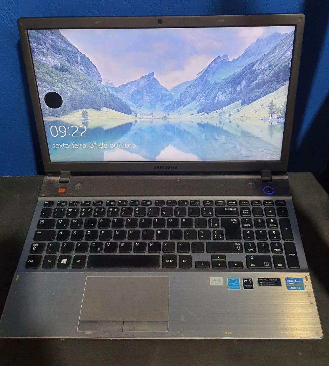 Notebook Samsung Intel i7 8gb RAM HD 1tb usado