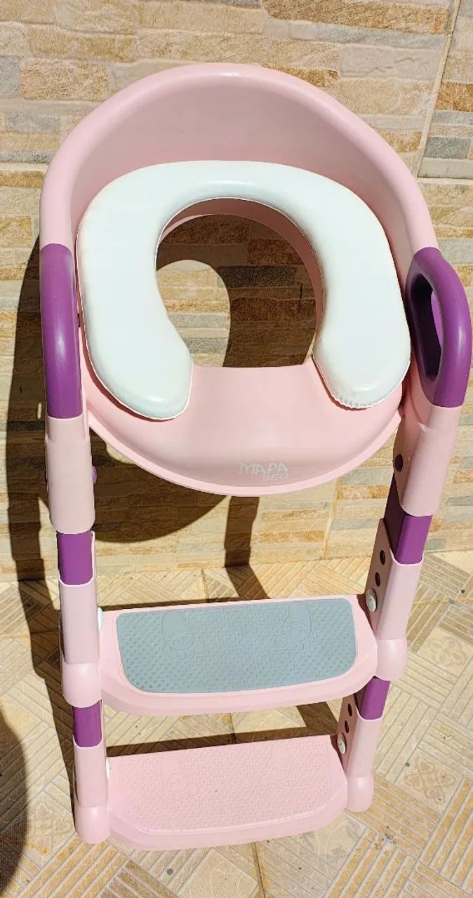 Assento infantil com escada