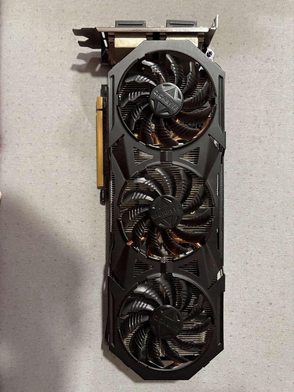 Placa de vídeo Nvidea GTX Windforce 970