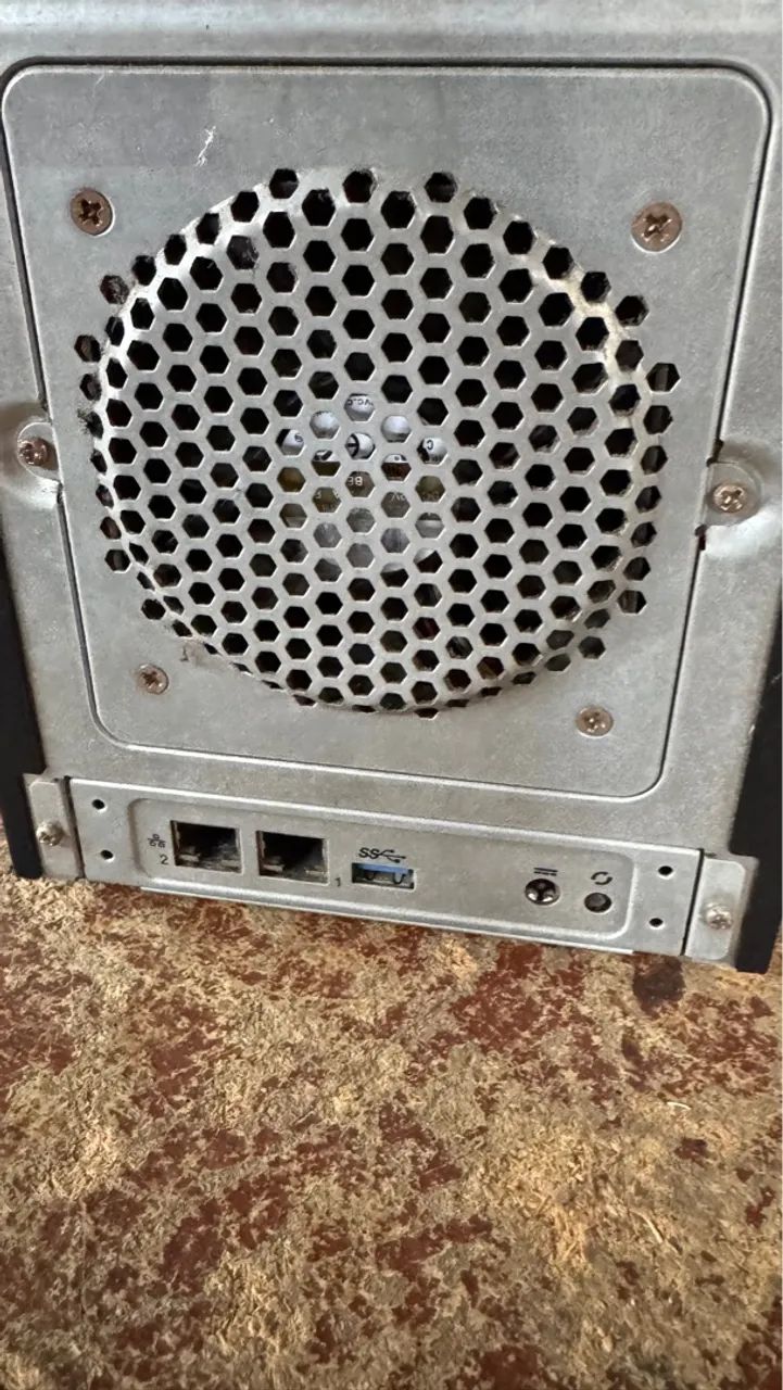 NAS COM 2 HDs de 4TB cada (Backup) - Foto 2