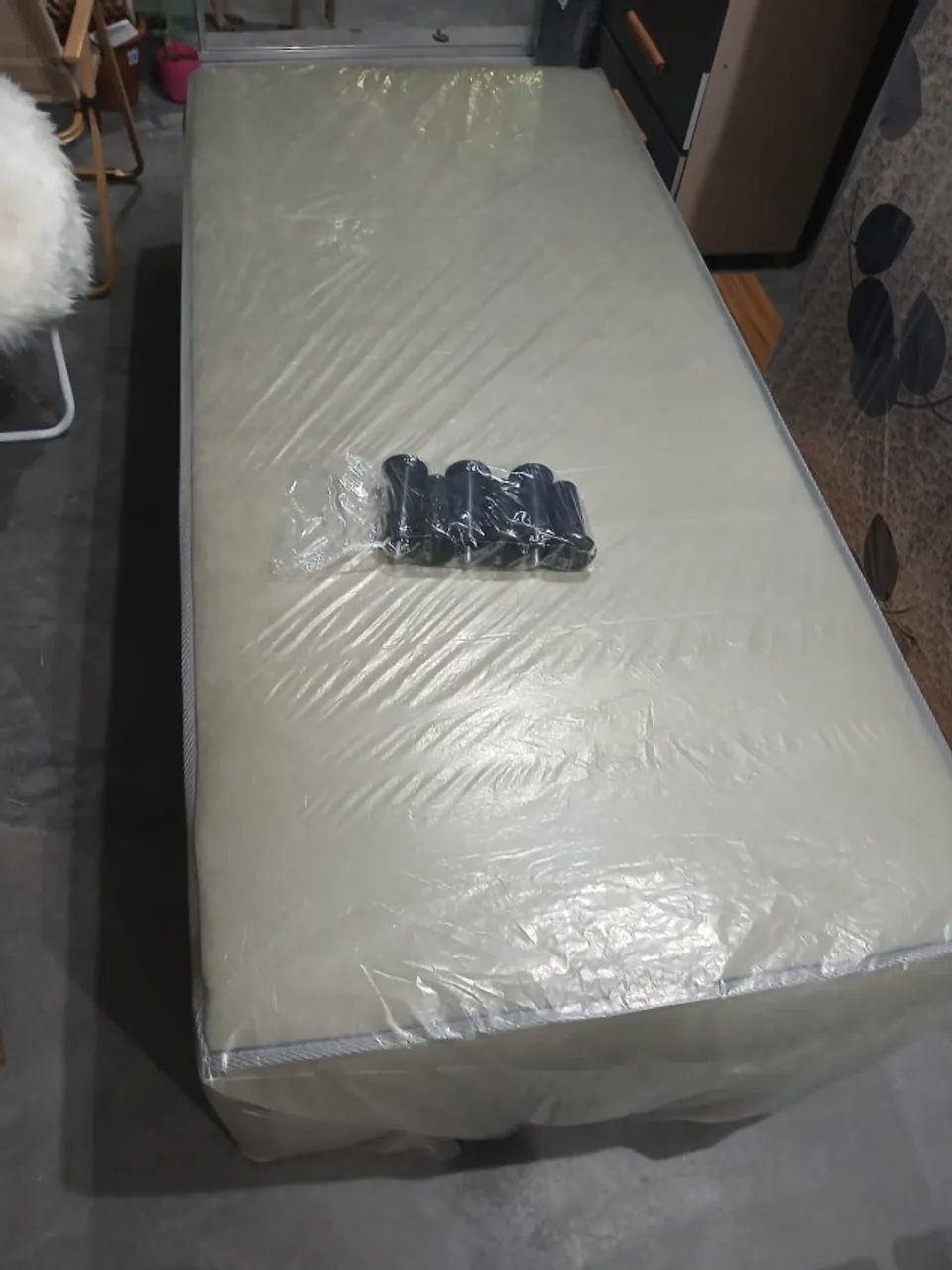 CAMA SOLTEIRO DE ESPUMA NOVA R$400 ENTREGA GRÁTIS - Foto 5