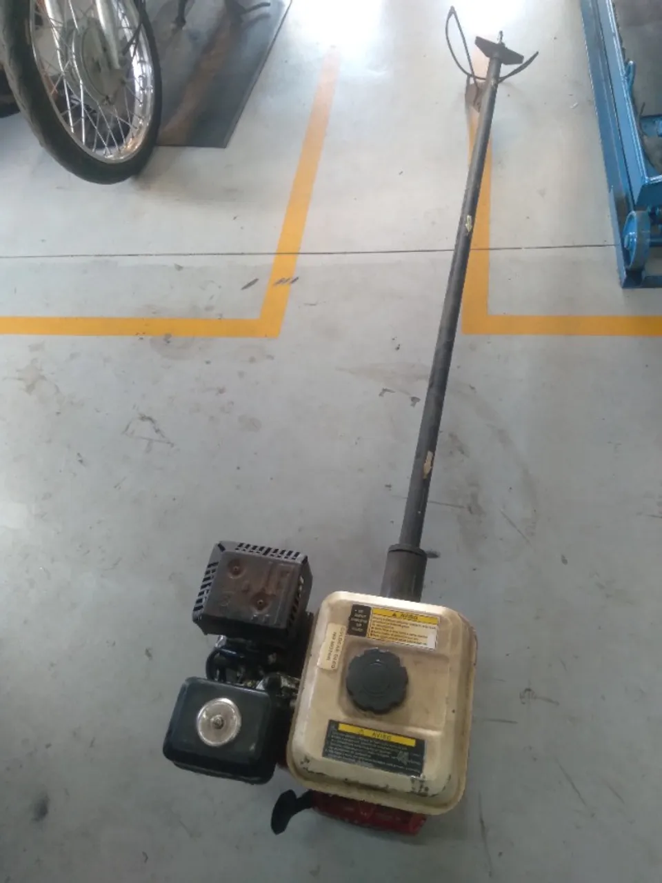 Motor rabeta Branco 6,5 HP todo revisado