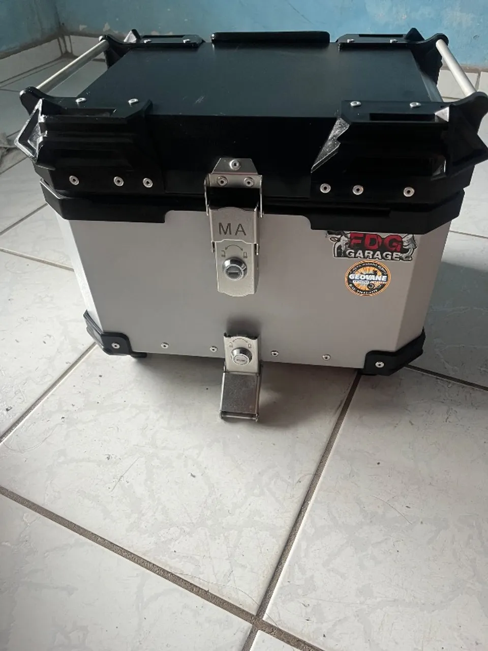 Baú de alumínio 45L