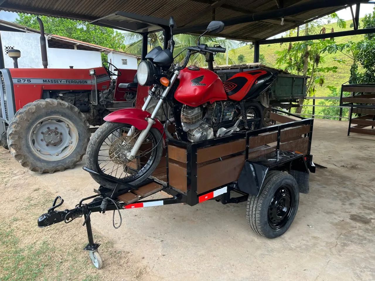 Carreta pra moto, carga ou cavalo  - Foto 2