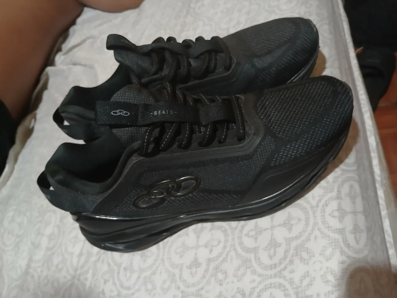 Tenis