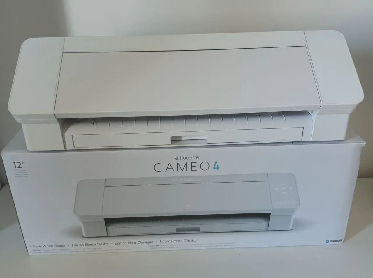 Silhouette Cameo 4 Classic White Edition