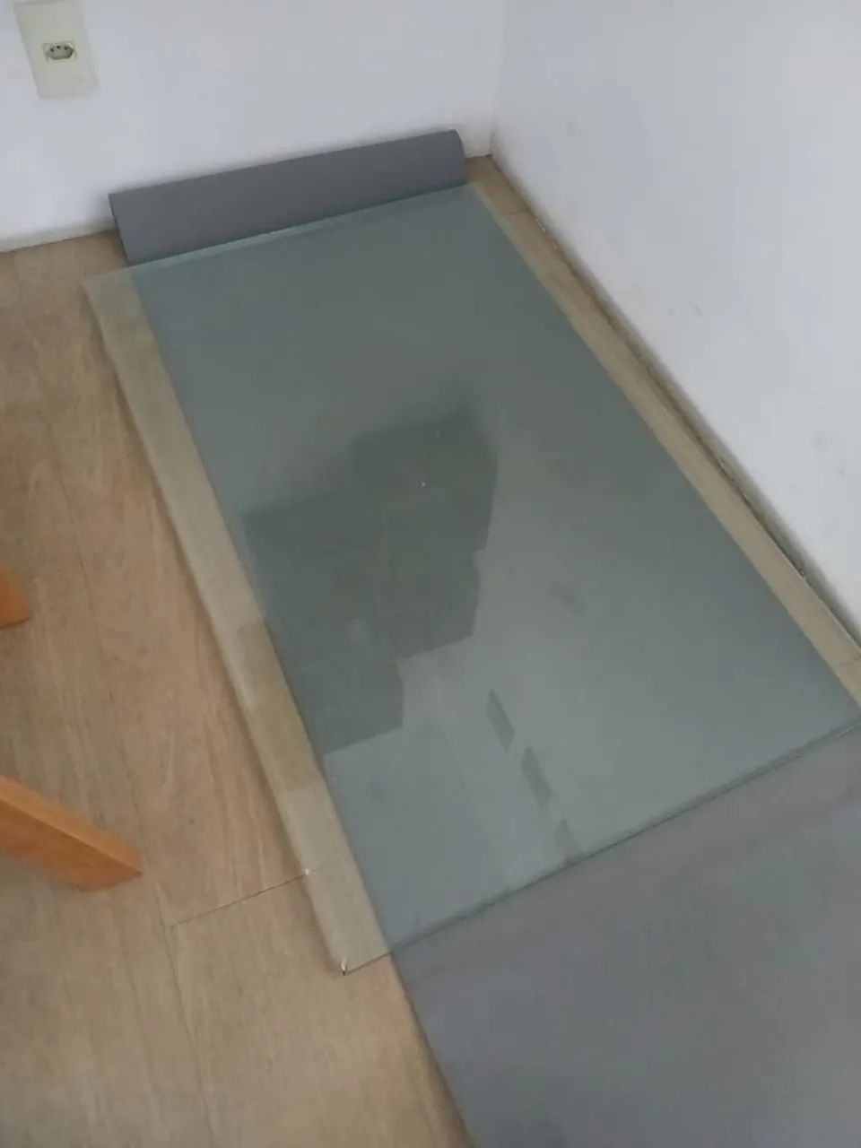 Tampo de Mesa de Vidro Temperado.