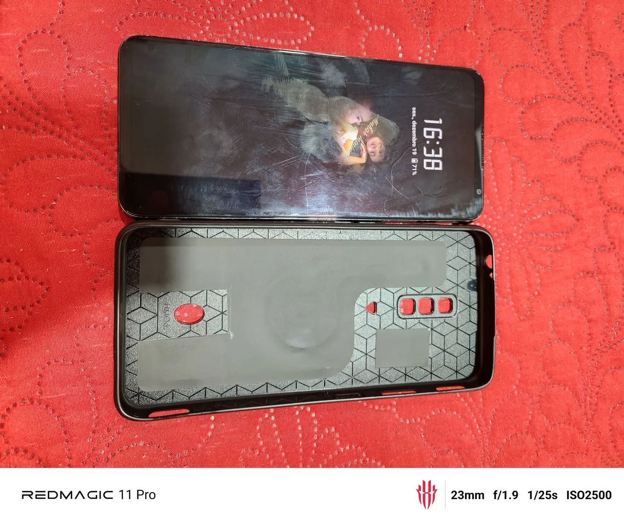 Celular redmagic 6s pro com 16Gb RAM e 256Gb armazenamento