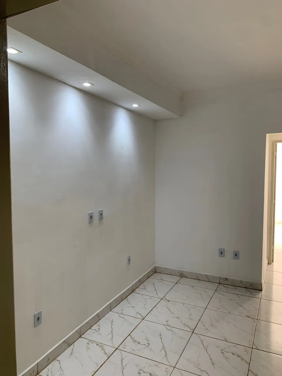 2/4 Uma suite com tudo incluso no valor do aluguel