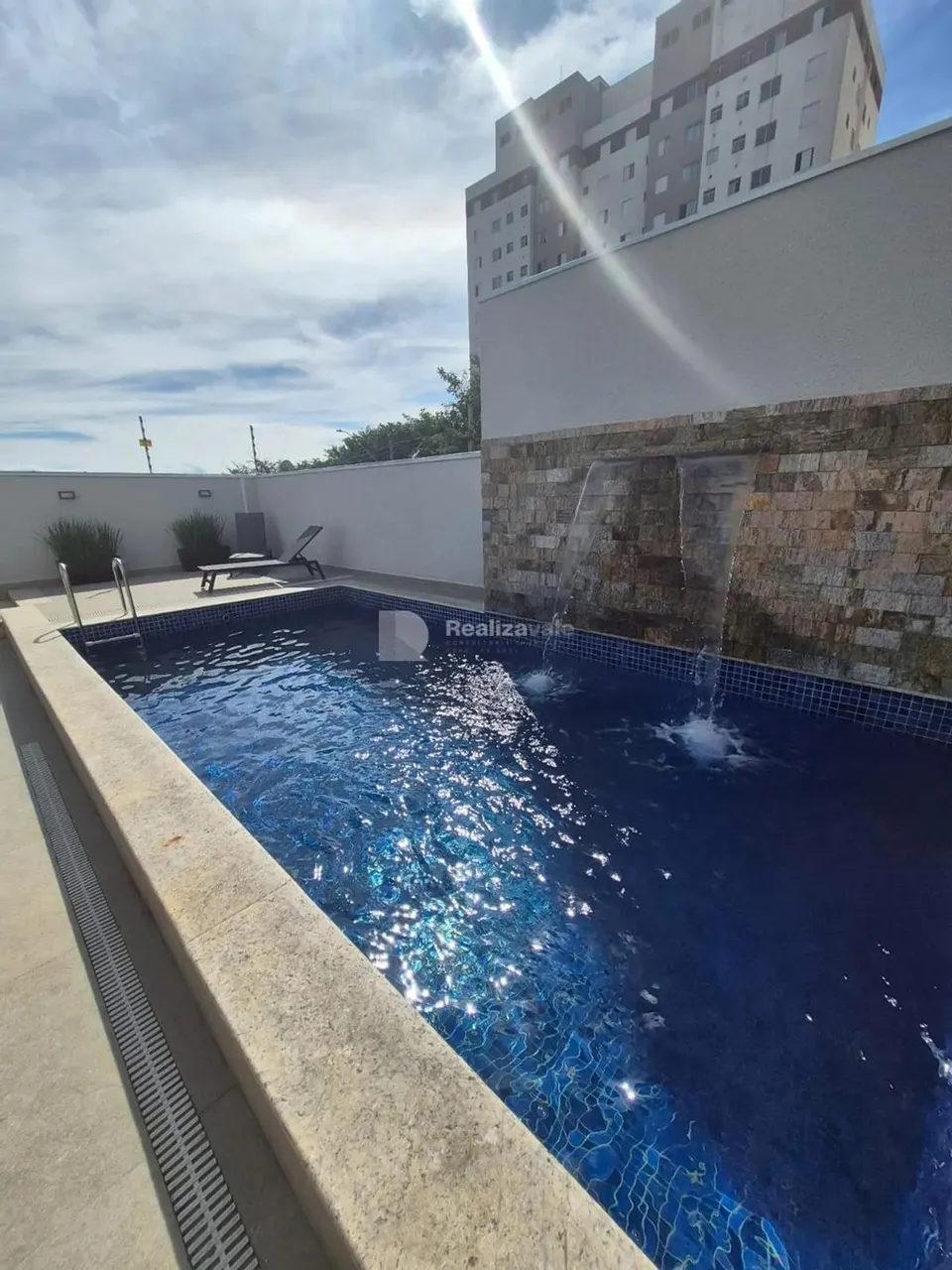 Apartamento para alugar em Jacareí, Loteamento Villa Branca, com 2 quartos, com 82 m²