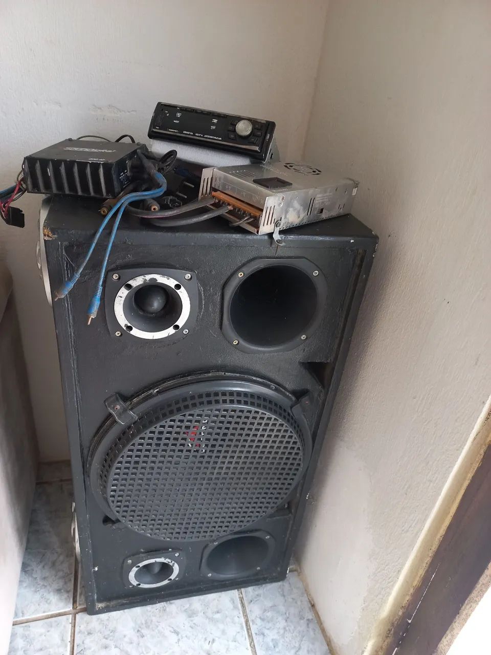 Caixa de som para carro  - Foto 3