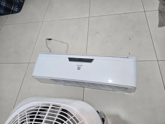 Ar condicionado Electrolux  Split 9.000 BtUS  - Foto 6