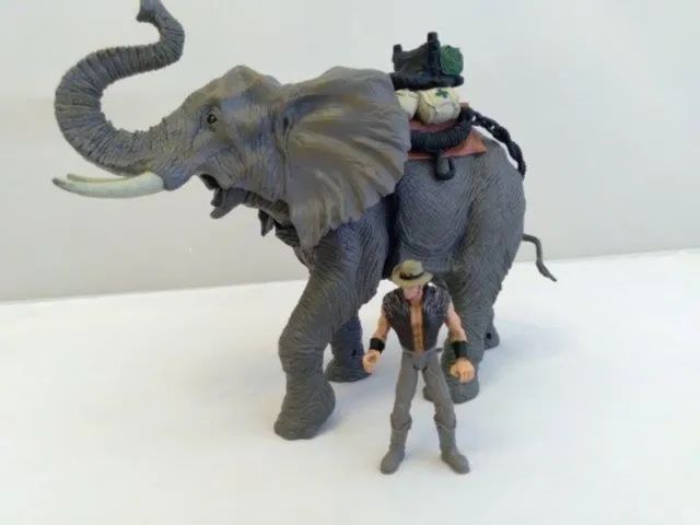 lote chap mei - jungle adventure - elefante + boneco (usados) - itens raros - Foto 4