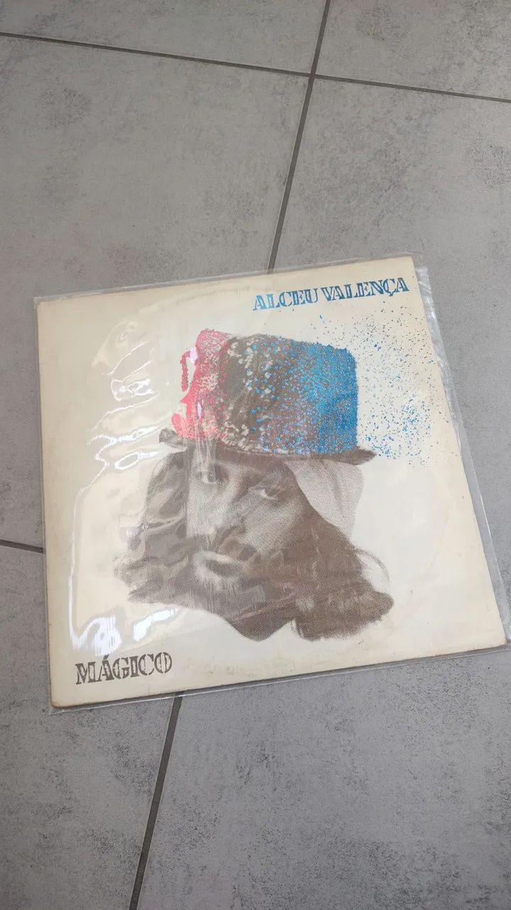 Vinil de Alceu Valença - Mágico 