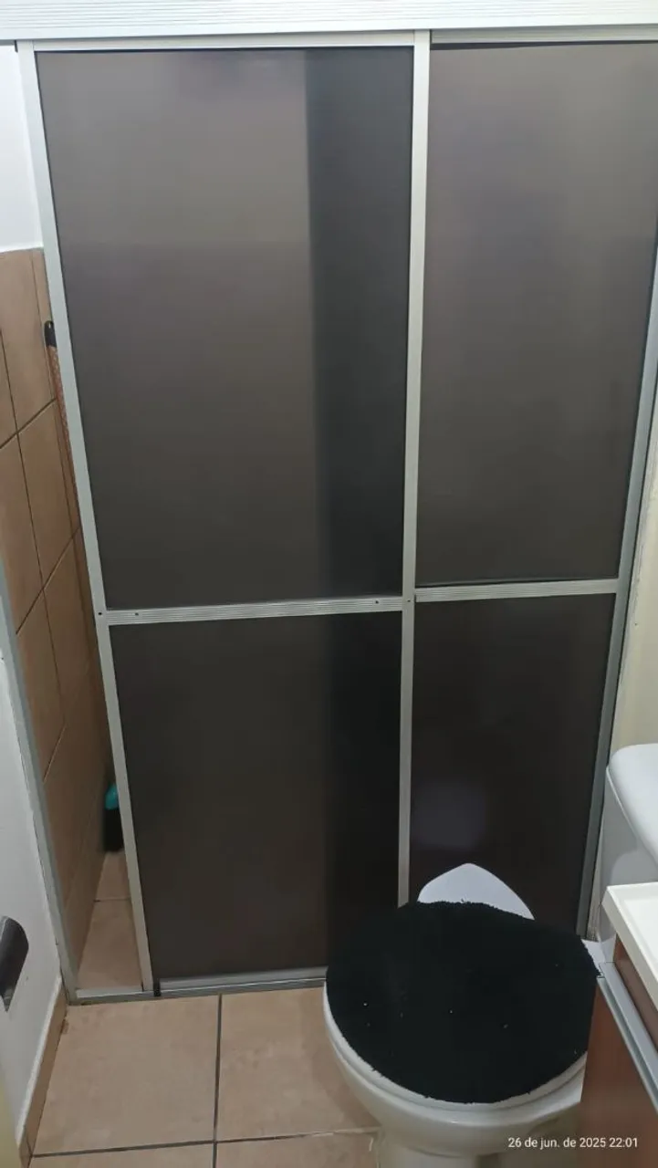 Box de acrílico usado 