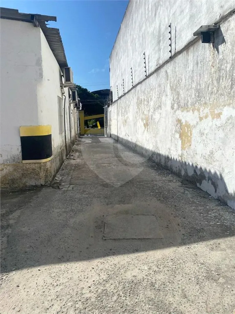 Prédio inteiro à venda em Centro - AL