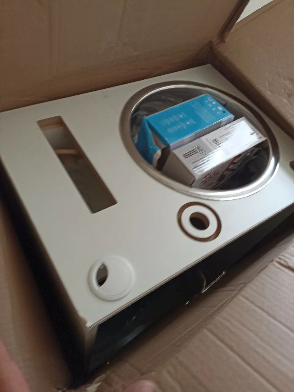 Pia portátil com reservatório - Na caixa ,com NF e garantia  - Foto 3