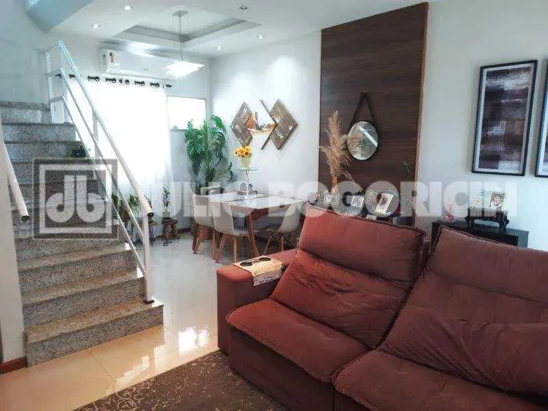 Ilha do Governador - Jardim Guanabara - VENDA - Casa Triplex - Condomínio Fechado - 3 Quar