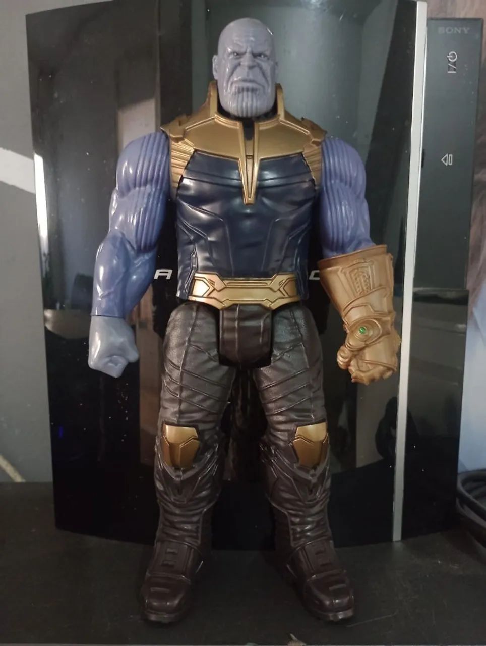 Boneco Thanos Marvel