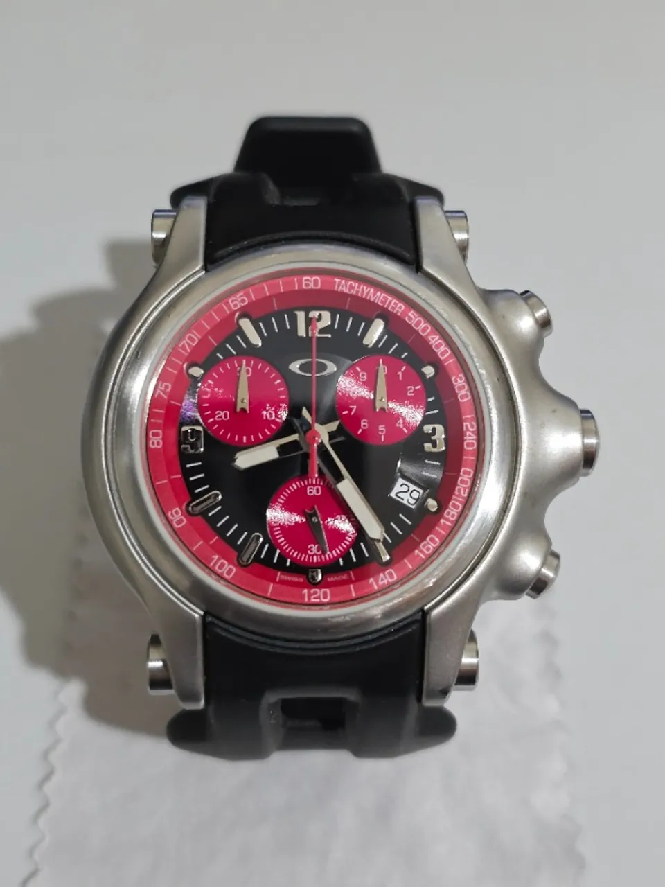 Relógio Oakley Holeshot Red Dial 6 Hand Honed Excelente Estado Pouco Uso