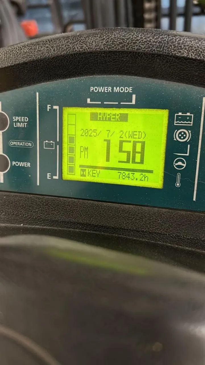 Empilhadeira Contrabalançada Hyster  - Foto 6