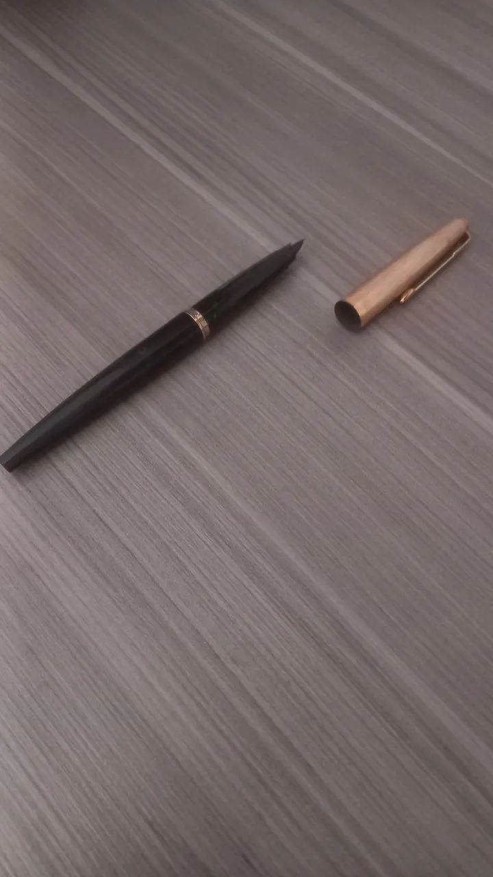 Caneta PARKER Tampa dourada - Foto 3