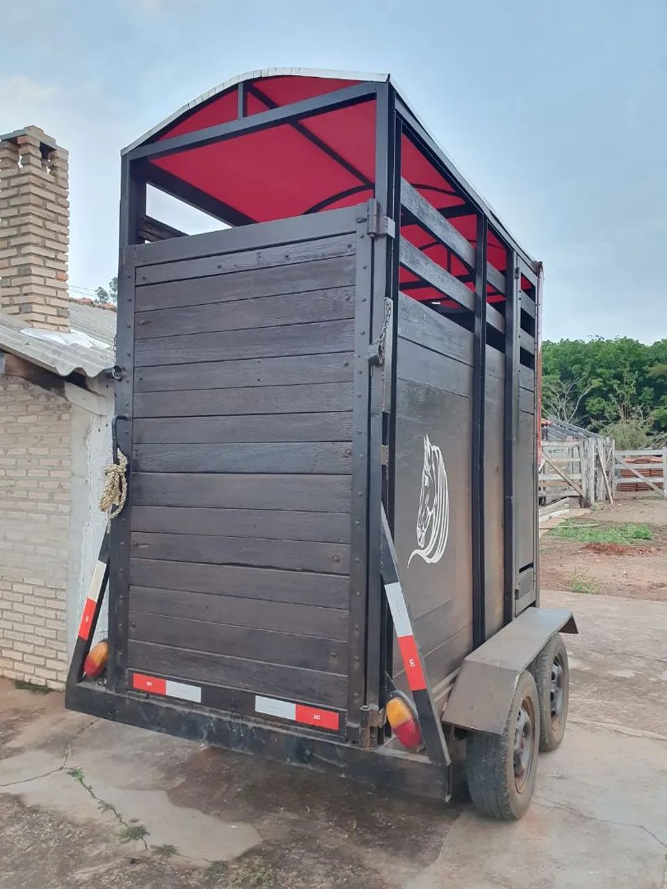 Vendo ou troco trailer de 1 animal documentado  - Foto 3