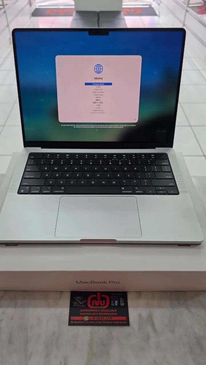 MacBook Pro 14
