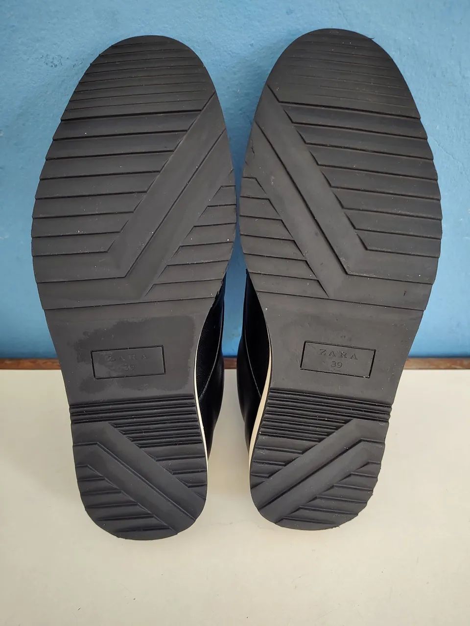 Sapatos Zara Preto Tamanho : 39 - Foto 5