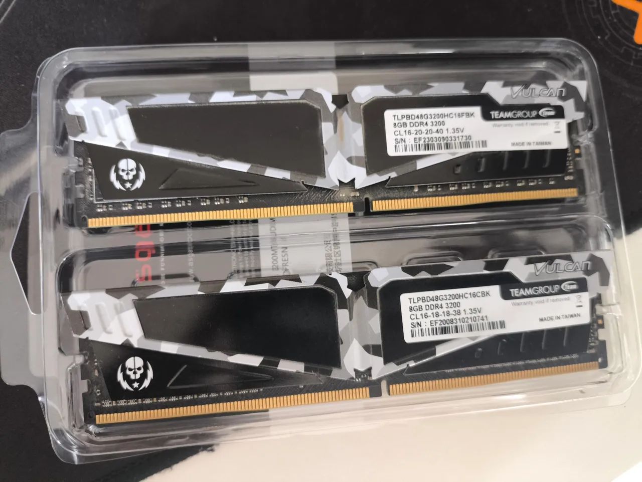 Memória RAM  Vulcan 2x8GB DDR4 3200MHz