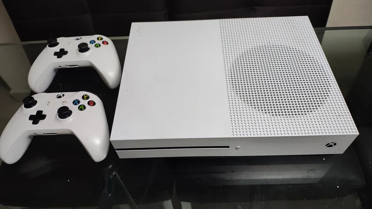 XBOX ONE S com 1TB de HD - Foto 2
